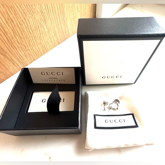 GUCCI 925 Sterling Silver Bamboo Heart Post Earrings | Stamped | Made in Italy - Picture 3 of 7